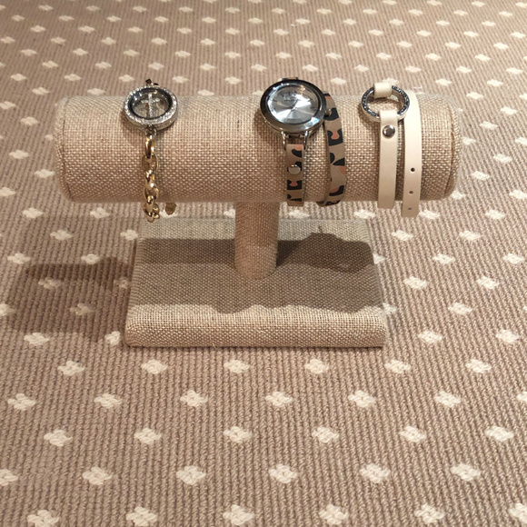 Origami Owl Linen T-Bar & Bracelet Two Display set - Picture 3 of 5